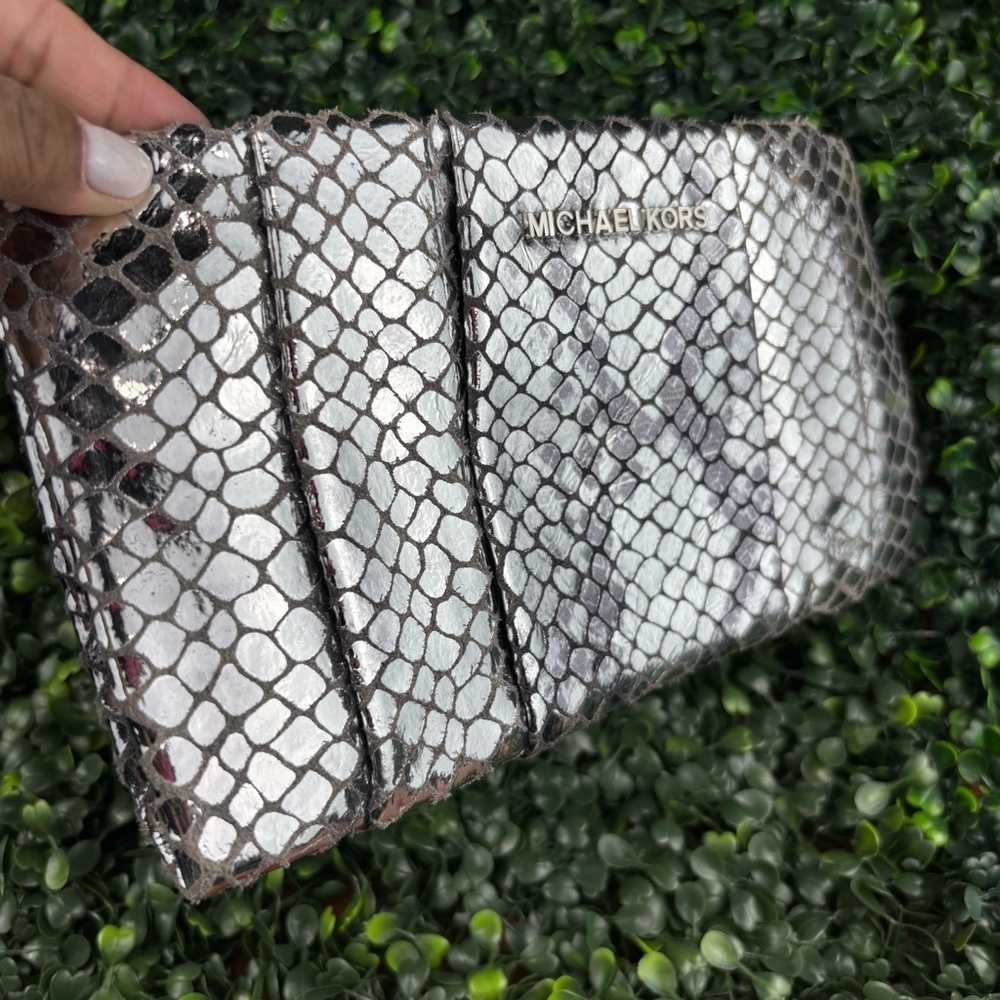 MICHAEL KORS TILDA Metallic Snakeskin Clutch - Picture 8 of 12